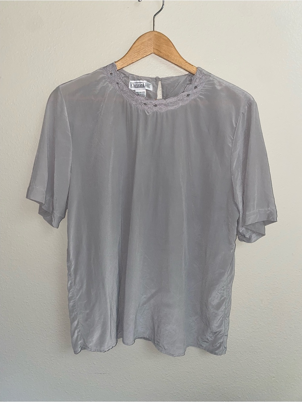 Christie & Jill 100% Silk Silver Blouse Crochet Embroidered Neck Large